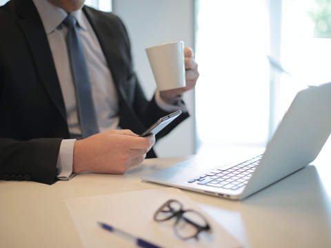 facebook社羣功能有那些？可以用來做什麼？