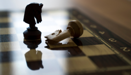 亞馬遜“向下兼容”，誰的春天來了？