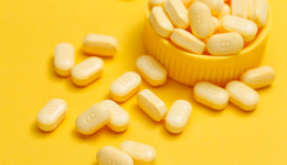 TikTok美區“維生素軟糖”日出7千單