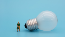 英國本土快時尚一蹶不振！想搭SHEIN東風