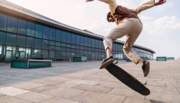 TikTok播放破億！浙江小夥做的“AI鞋”火爆海外！